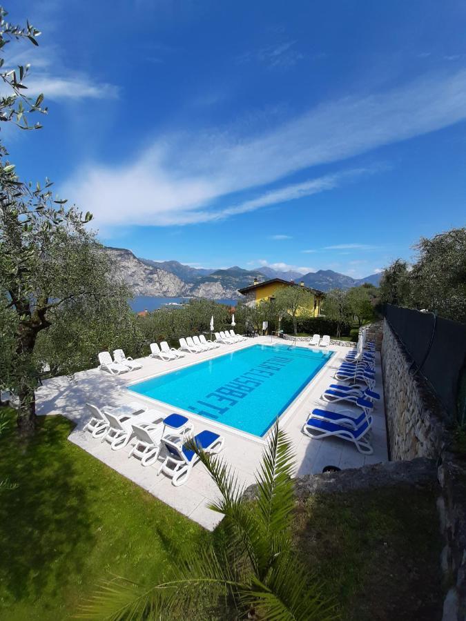 Appartamenti Elisabeth Brenzone sul Garda Exterior foto
