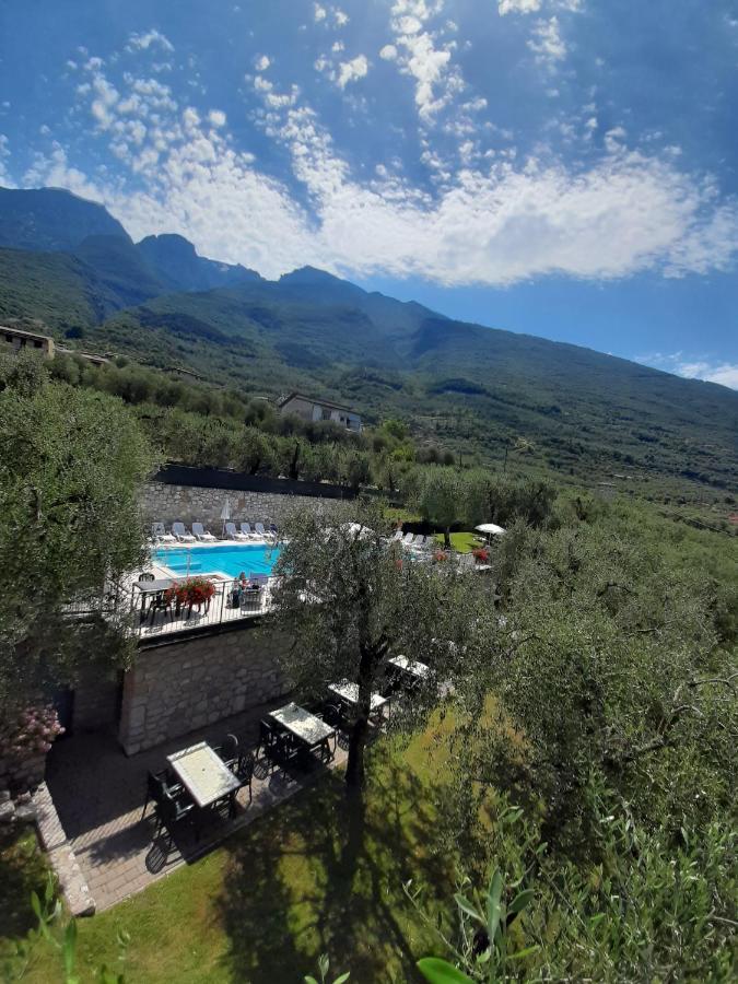 Appartamenti Elisabeth Brenzone sul Garda Exterior foto