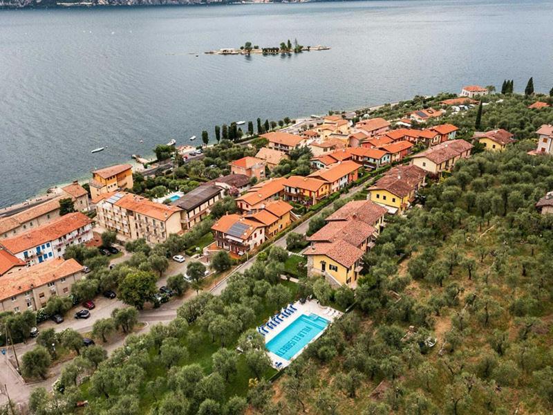 Appartamenti Elisabeth Brenzone sul Garda Exterior foto